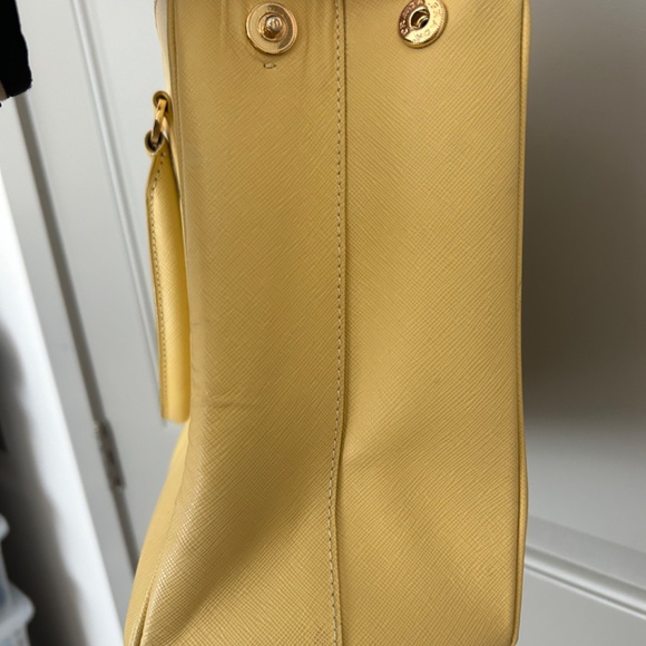 Beautiful handbag - Picture 9 of 16